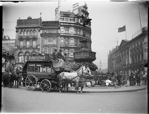 Shaftesbury Memorial Fountain, Piccadilly Circus, City of Westminster, Londen door Charles William Prickett