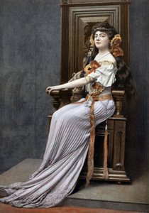 Operazangeres Ketty Lapeyrette (1884-1940) als Dalila in opera "Samson et Dalila", foto door Cheri Rousseau uit Franse krant "Le Theatre" augustus 1908 door Cheri Rousseau