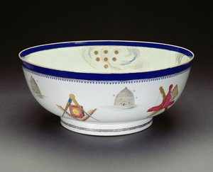 Famille Rose Export Vrijmetselaarskom, Qianlong-periode, 1736-95