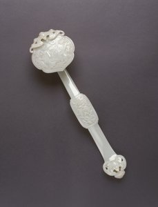 Ruyi scepter (celadon steen)