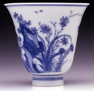 Half-eierschaal bekerkop, Kangxi merk en periode 1662-1722