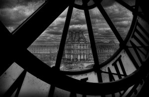 Het Louvre gezien door de Grote Klok door Christian MARCEL