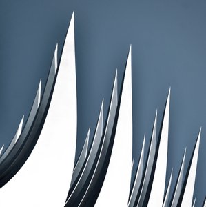 Scherpe abstracte vormen door Christina Sillen