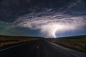 Bliksem slaat in op de Open Road