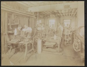 Dressler & Co. filmstudio met werkende mannen, New York