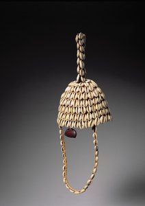 Hoed (schelpen en bot)