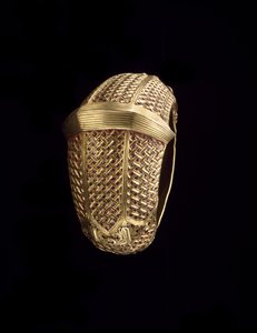 Armband, eind 19e-begin 20e eeuw (goud en robijnen)