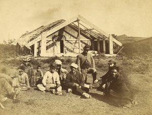 Kowitis Rununga House, Waioneo, Bay of Islands door Daniel Louis Mundy