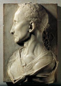 Profiel van een Laure-man ooit bekend als Julius Caesar. Marmeren sculptuur toegeschreven aan Desiderio Settignano (1428-1464). 15e eeuw. Louvre Museum, Parijs door Desiderio da Settignano