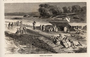 Een houten vlot op de Donau, voor het transport van goederen en mensen