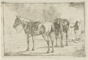 Twee gezadelde paarden bij een legerkamp door Dirk Langendijk