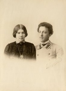 Portret van de dichter Alexander (Alexandre) Aleksandrovich Blok (1880-1921) met zijn vrouw door Dmitri Spiridonovich Zdobnov