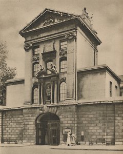 Hoofdingang van St. Bartholomews, Londens oudste ziekenhuis door Donald McLeish