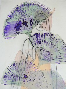 Etherisch paars portret door Doris Schmitz