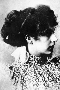 Mata Hari als jong meisje door Dutch Photographer