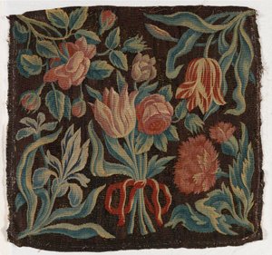Wandtapijtkussenhoes met tulpen enz., mogelijk gemaakt in Nederland