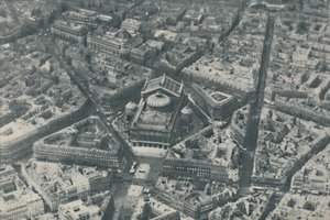 Centraal architectonisch kenmerk van Parijs verbeterd door vooruitziendheid in straatontwerp door ENA