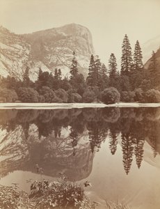 Mirror Lake, Yosemite Valley,1872 (foto) door Eadweard Muybridge