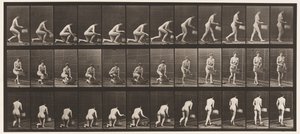 Knielen op Linker Knie, Mand in Linker Hand, en Opstaan, 1872-1885 door Eadweard Muybridge