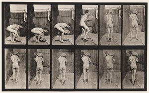 Plaat 397. Een 75-ponds steen op schouder heffen, 1872-1885 door Eadweard Muybridge
