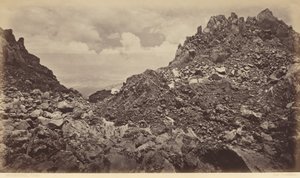 Quezaltenango vanaf de krater van een vulkaan,1877 (foto) door Eadweard Muybridge