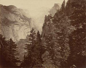 Tenaya Canyon vanaf Union Point, Vallei van de Yosemite,1872 (foto) door Eadweard Muybridge