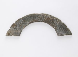 Dunne plaquette gesneden in boog van cirkel, van het type huang, Changsha, Hunan provincie