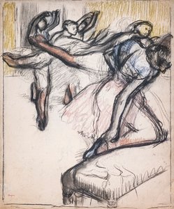 Dansers oefenen in de foyer van de Opera. Rond 1890. Pastel en houtskool op papier. door Edgar Degas