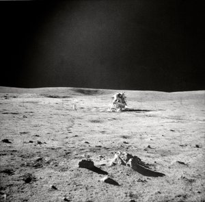 Apollo 14 EVA Uitzicht, maanoppervlak door Edgar Mitchell