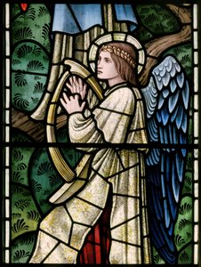 Wilden, All Saints, Morris & Co., Edward Burne-Jones, John Henry Dearle, Engelen van het paradijs, Angel Musicians (detail), Louisa, Alfred, The Baldwins, Premier, Methodist, Worcestershire door Edward Coley and Dearle Burne Jones