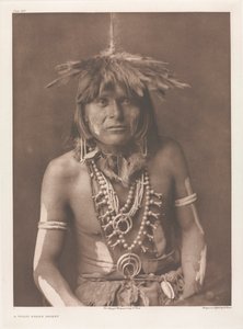 Portfolio XII, Plaat 429: Een Walpi Slangenpriester door Edward S. Curtis