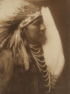 [Drie Veren - Een Nez Perce Inheemse Amerikaan].