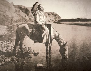 Een hoofdman van de Blackfeet-stam, ca. 1907 door Edward Sheriff Curtis