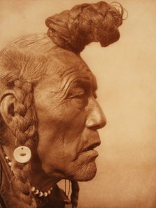 Bear Bull–Blackfoot 1926 (fotogravure) door Edward Sheriff Curtis