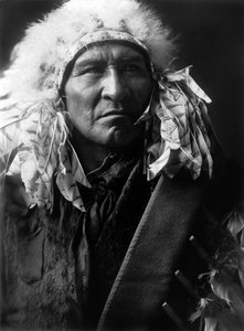 Bread, Apsaroke indiaan, c. 1908 door Edward Sheriff Curtis