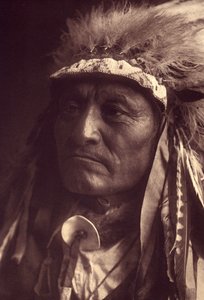 Crazy Thunder, een Sioux Teton door Edward Sheriff Curtis