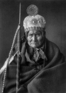 Geronimo (1829-1909) Apache leider