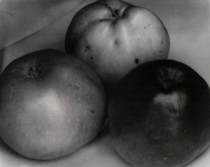 Drie Appels, Frankrijk, ca. 1921 door Edward Steichen