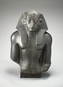 Mannelijk hoofd en torso van een zittend standbeeld van koning Sesostris III? van Egypte door Egyptian 13th Dynasty