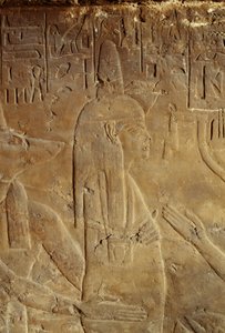 Anubis houdt de mummie vast, reliëf uit het graf van Maia, voedster van Toetanchamon, Saqqara, Egypte, Egyptische beschaving, Nieuwe Koninkrijk, Dynastie XVIII, (detail) door Egyptian 18th Dynasty