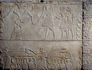 Voedselopslag in pakhuizen, kalkstenen reliëf, uit het Memphitische graf van Horemheb in Saqqara, Egyptische beschaving, Nieuwe Koninkrijk, Dynastie XVIII
