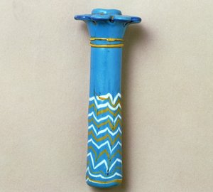 Palmkolom kohl fles, uit Amarna, Nieuwe Koninkrijk (detail) door Egyptian 18th Dynasty