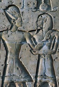 Bas-reliëf met farao, Tempel van Seti I, of Grote Tempel van Abydos, Abydos, Egypte, Egyptische beschaving, Nieuwe Rijk, Dynastie XIX door Egyptian 19th Dynasty