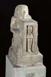 Naophore standbeeld van de koninklijke schrijver, Seti, met Osiris in de naos, Nieuwe Koninkrijk, c.1279-1213 v.Chr.