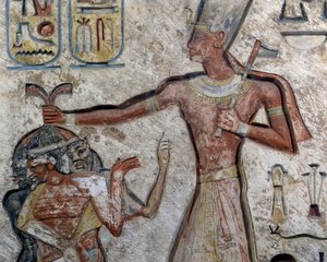 Ramesses II houdt gevangenen bij hun haar vast, Detail, Egyptische beschaving, Nieuwe Koninkrijk, Dynastie XIX door Egyptian 19th Dynasty