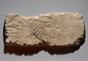 Reliëf van een vrouw, mogelijk uit Tell el-Amarna, Nieuwe Koninkrijk, c.1353-1336 v.Chr.