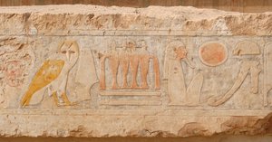 Laag reliëf. Hatshepsut Funerair Tempel, Deir el Bahari door Egyptian Egyptian
