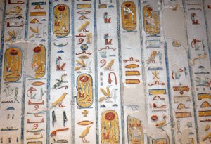 De gans, de haas, de bij, Vallei der Koningen, Luxor