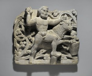 Heracles die Acheloos smeedt in de vorm van een stier, uit Oxyrhynchus, c.300-500 (kalksteen) door Egyptian School