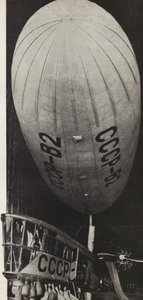 De Sovjet-Unie is begonnen met het bouwen van luchtschepen. Illustratie uit USSR Builds Socialism, 1933